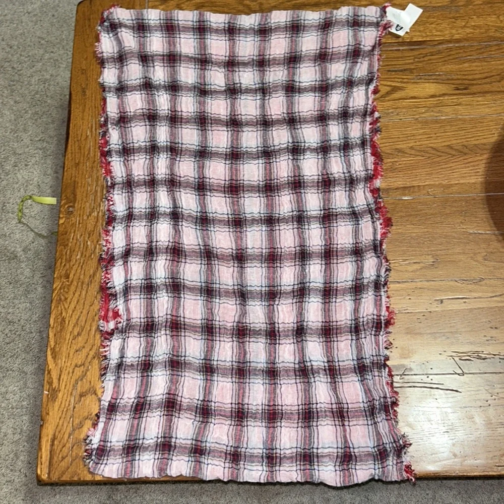 NWT⭐️PLAID INFINITY🧣REVERSIBLE SCARF💙by OLD NAVY❄️One Size - Picture 6 of 10